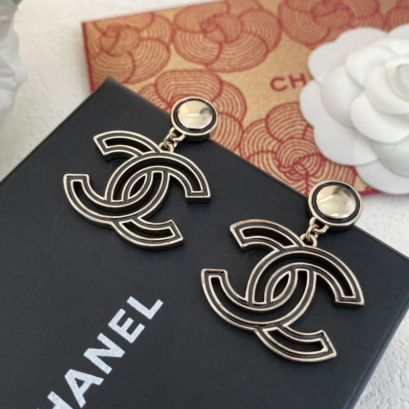 Ch**el earrings